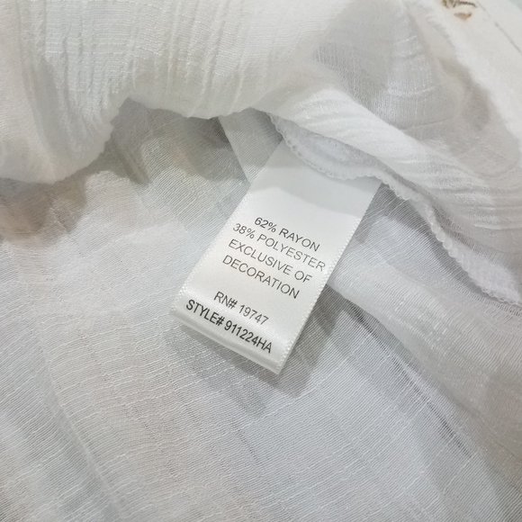 Liz Clairborne Sleeveless White Tank - Picture 11 of 12